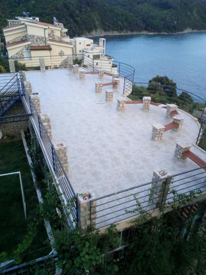 Vila Vito Apartment Dobra Voda Bagian luar foto